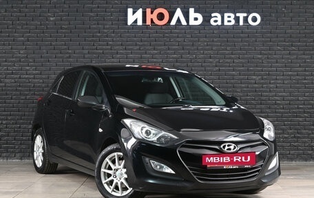 Hyundai i30 II рестайлинг, 2013 год, 1 050 000 рублей, 3 фотография