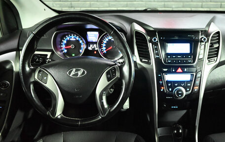 Hyundai i30 II рестайлинг, 2013 год, 1 050 000 рублей, 16 фотография