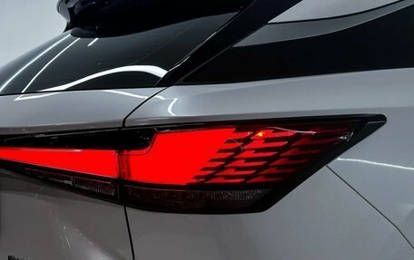 Lexus RX IV рестайлинг, 2023 год, 10 100 000 рублей, 30 фотография