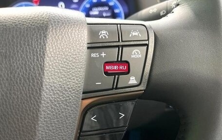 Toyota Alphard, 2025 год, 6 570 000 рублей, 8 фотография