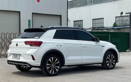 Volkswagen T-Roc I, 2022 год, 1 548 000 рублей, 4 фотография