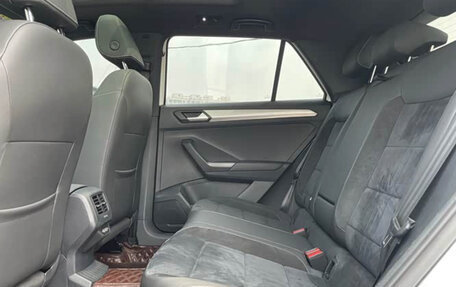 Volkswagen T-Roc I, 2022 год, 1 548 000 рублей, 12 фотография