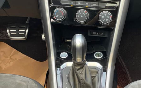 Volkswagen T-Roc I, 2022 год, 1 548 000 рублей, 15 фотография