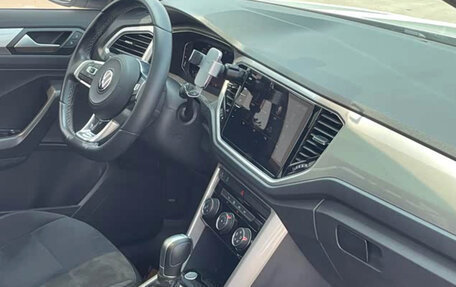 Volkswagen T-Roc I, 2022 год, 1 548 000 рублей, 20 фотография