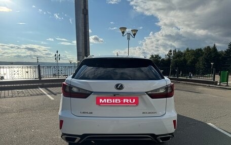 Lexus RX IV рестайлинг, 2016 год, 3 700 000 рублей, 6 фотография