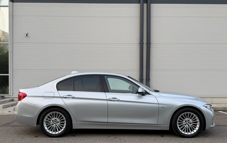 BMW 3 серия, 2017 год, 1 650 000 рублей, 14 фотография