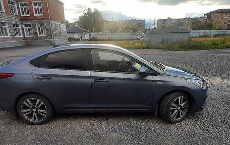 Hyundai Solaris II рестайлинг, 2019 год, 1 399 000 рублей, 2 фотография