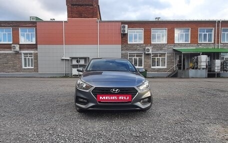 Hyundai Solaris II рестайлинг, 2019 год, 1 399 000 рублей, 4 фотография