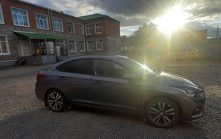 Hyundai Solaris II рестайлинг, 2019 год, 1 399 000 рублей, 11 фотография