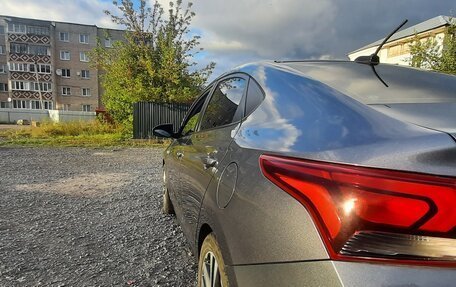 Hyundai Solaris II рестайлинг, 2019 год, 1 399 000 рублей, 15 фотография