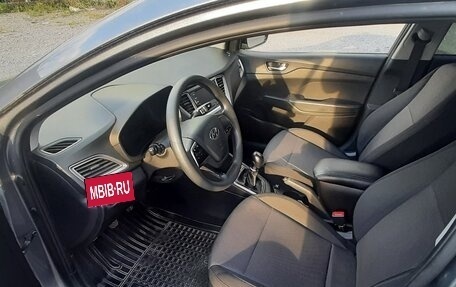 Hyundai Solaris II рестайлинг, 2019 год, 1 399 000 рублей, 18 фотография