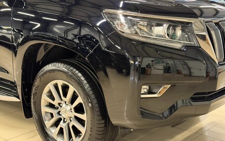 Toyota Land Cruiser Prado 150 рестайлинг 2, 2018 год, 4 599 000 рублей, 11 фотография