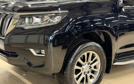 Toyota Land Cruiser Prado 150 рестайлинг 2, 2018 год, 4 599 000 рублей, 12 фотография