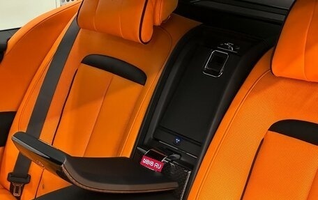 Rolls-Royce Cullinan, 2026 год, 73 000 000 рублей, 36 фотография