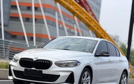 BMW 1 серия, 2022 год, 1 792 000 рублей, 1 фотография