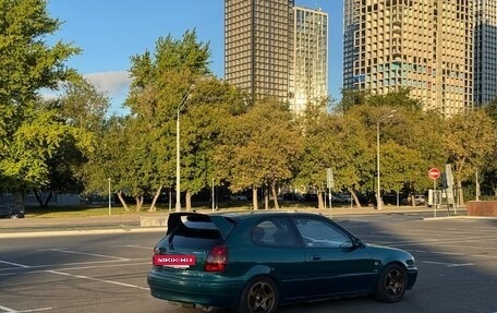Toyota Corolla, 2001 год, 600 000 рублей, 4 фотография