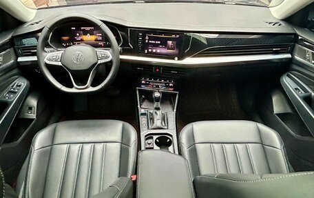 Volkswagen Passat B8 рестайлинг, 2023 год, 1 917 000 рублей, 6 фотография