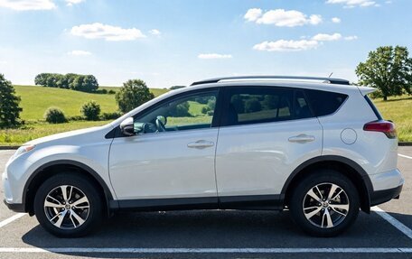 Toyota RAV4, 2017 год, 2 700 000 рублей, 8 фотография