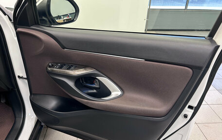 Toyota Yaris, 2020 год, 1 849 000 рублей, 17 фотография