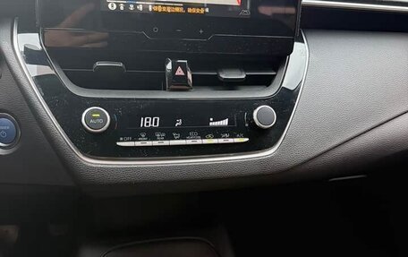 Toyota Corolla, 2023 год, 1 638 000 рублей, 15 фотография