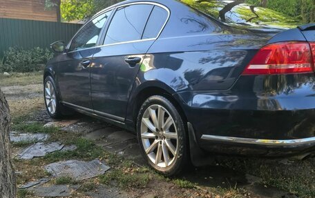 Volkswagen Passat B7, 2013 год, 1 500 000 рублей, 2 фотография