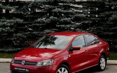 Volkswagen Polo VI (EU Market), 2013 год, 639 000 рублей, 2 фотография