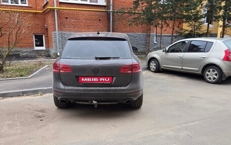 Volkswagen Touareg III, 2010 год, 1 900 000 рублей, 5 фотография