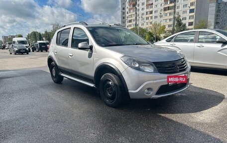 Renault Sandero I, 2014 год, 530 000 рублей, 2 фотография