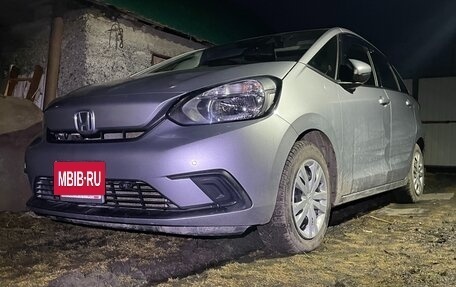 Honda Fit, 2020 год, 1 350 000 рублей, 4 фотография