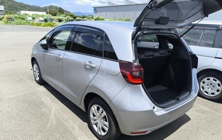 Honda Fit, 2020 год, 1 350 000 рублей, 11 фотография