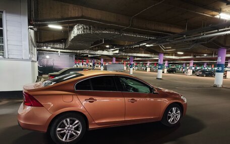 Volvo S60 III, 2012 год, 700 000 рублей, 2 фотография