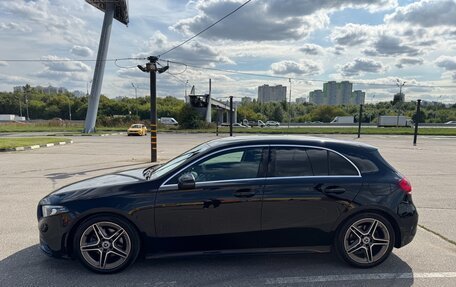 Mercedes-Benz A-Класс, 2018 год, 2 600 000 рублей, 3 фотография