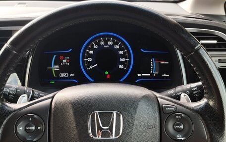 Honda Shuttle II, 2015 год, 1 200 000 рублей, 13 фотография
