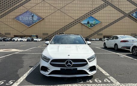 Mercedes-Benz A-Класс, 2022 год, 1 852 000 рублей, 2 фотография