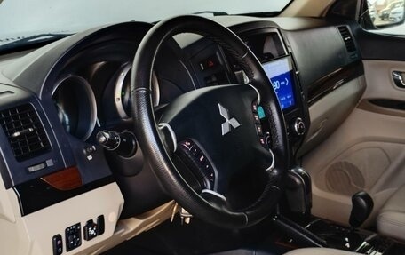 Mitsubishi Pajero IV, 2007 год, 1 329 000 рублей, 5 фотография