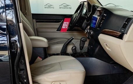 Mitsubishi Pajero IV, 2007 год, 1 329 000 рублей, 7 фотография