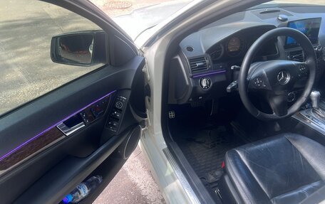 Mercedes-Benz C-Класс, 2008 год, 1 200 000 рублей, 12 фотография