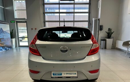 Hyundai Solaris II рестайлинг, 2012 год, 688 000 рублей, 5 фотография