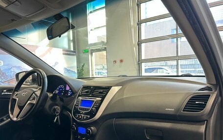 Hyundai Solaris II рестайлинг, 2012 год, 688 000 рублей, 10 фотография
