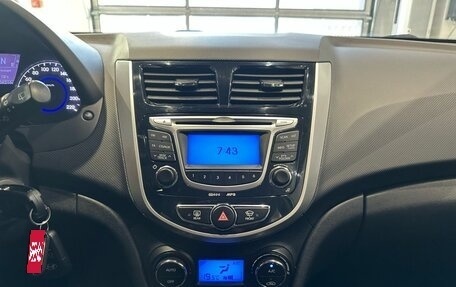 Hyundai Solaris II рестайлинг, 2012 год, 688 000 рублей, 15 фотография