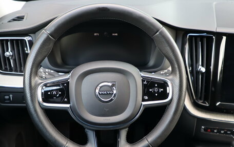 Volvo XC60 II, 2018 год, 4 050 000 рублей, 10 фотография