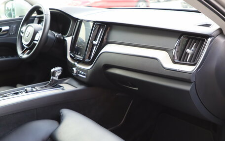 Volvo XC60 II, 2018 год, 4 050 000 рублей, 11 фотография