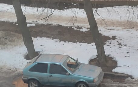 Volkswagen Polo III рестайлинг, 1992 год, 100 000 рублей, 3 фотография