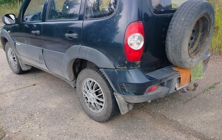 Chevrolet Niva I рестайлинг, 2011 год, 330 000 рублей, 9 фотография