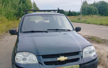 Chevrolet Niva I рестайлинг, 2011 год, 330 000 рублей, 12 фотография