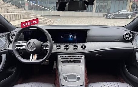 Mercedes-Benz CLS, 2022 год, 6 380 000 рублей, 12 фотография