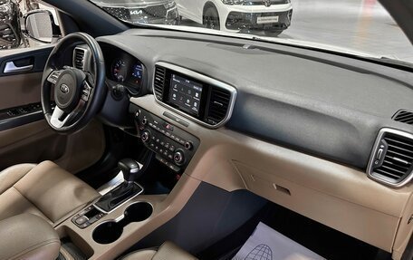 KIA Sportage IV рестайлинг, 2019 год, 2 490 000 рублей, 16 фотография