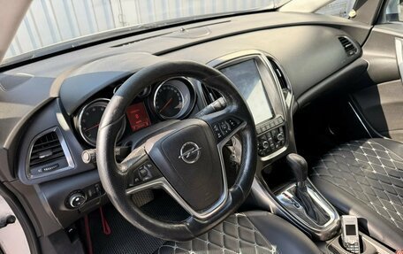 Opel Astra J, 2010 год, 599 000 рублей, 10 фотография