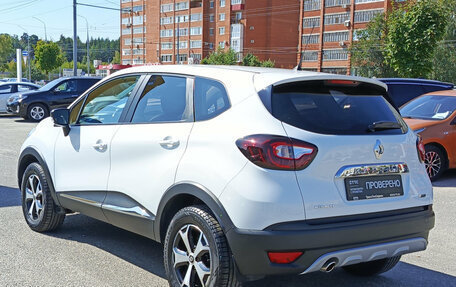 Renault Kaptur I рестайлинг, 2018 год, 1 690 000 рублей, 8 фотография