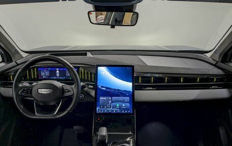 Geely Atlas, 2024 год, 2 450 000 рублей, 25 фотография